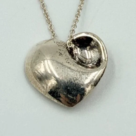 Authentic Tiffany & Co Solid Full Heart Pendant Necklace - Picture 3 of 8